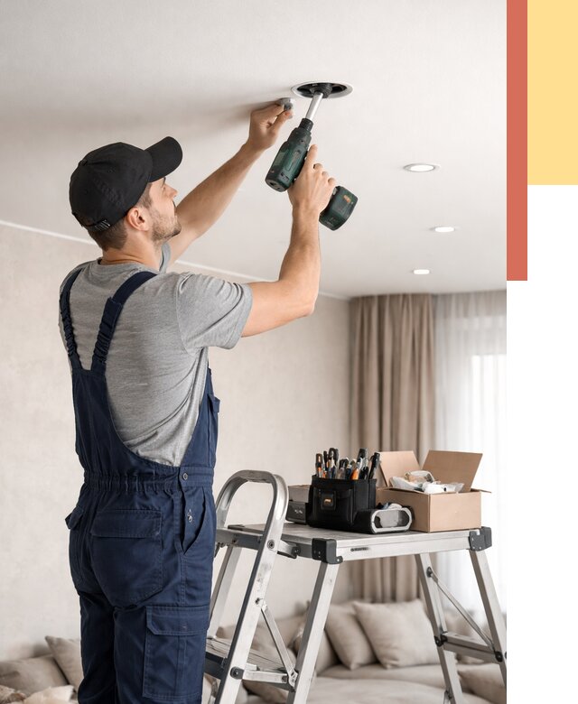 Установка и монтаж точечных светильников в натяжной потолок в таре от 1852 руб. | ОТДЕЛОЧНИК-Тар